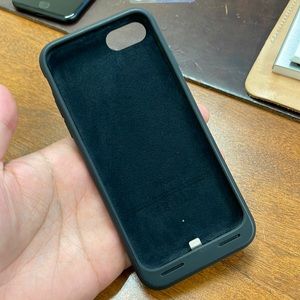 iPhone 7 smart battery case
